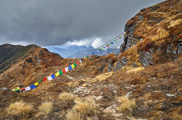 Piccoli Mucchi Pietre Bandiere Preghiera Tibetane Lung Campo Base Dell — Foto Stock