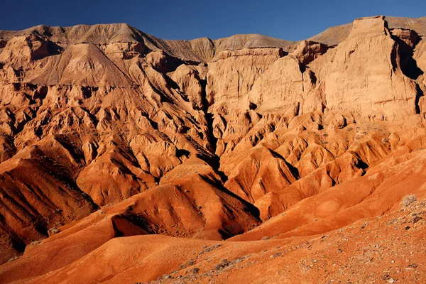 Czerwony górami pustyni — Zdjęcie stockowe