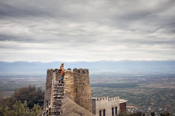 Traveler in Georgia — Stock Photo, Image