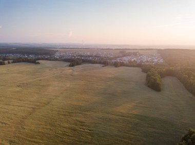 Alanlar, dron bakış açısı üzerinde havadan görünümü