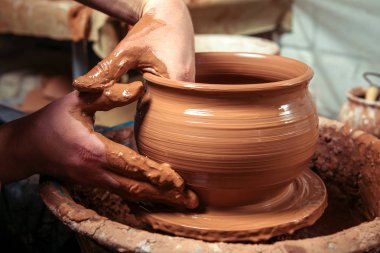 Potter işte. Atölye.