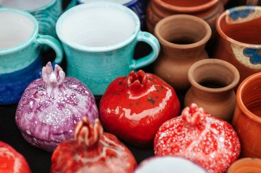 Atölye seramik bardak yaptı. Üstten görünüm.