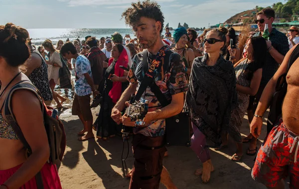 Freak parade. Karneval v Arambol, Goa, Indie. 8. února 2018 — Stock fotografie