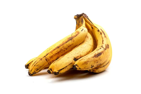 Zralé banány izolované na bílém pozadí — Stock fotografie