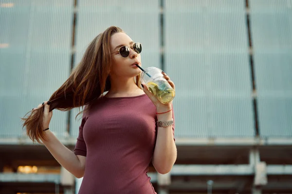 Pensive Careless Smiling Woman Street Drinking Refreshing Lemonade City Morning — Stock Photo, Image