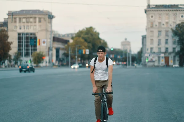 Portrait Young Man Riding Bicycle City Road Street City Far — Stock Photo, Image