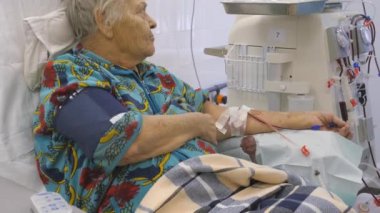 Hemodiyaliz. Makine yapay böbrek