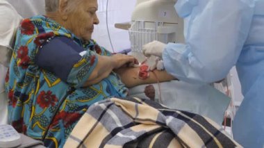 Hemodiyaliz. Makine yapay böbrek