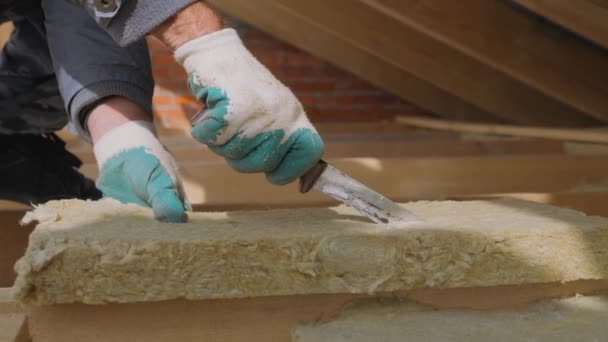 Construction Work Installation Insulation Using Laying Multi Layer Thermal Insulation — Stock Video