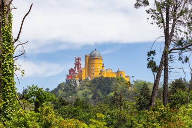 Sintra'daki Kraliyet sarayı Pena, Portekiz. 