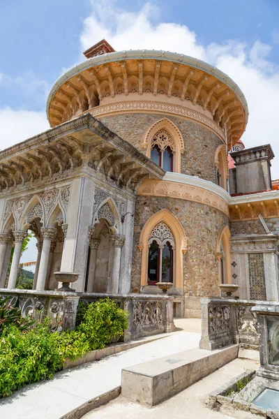 Palace Monserrat in Sintra, Portugal. building with exquisite Mo — Stock Photo, Image