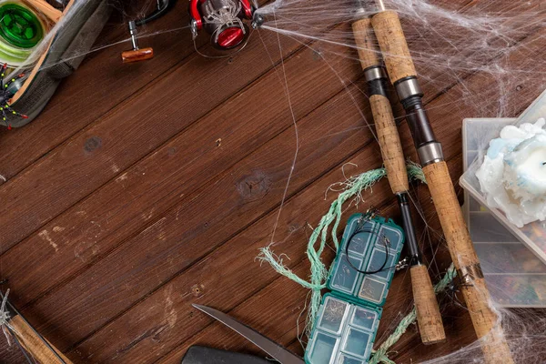 Рыбалка Тактики Деревянном Фоне Хэллоуин Дизайн Лопатами Паутиной Мокап Рекламы — стоковое фото