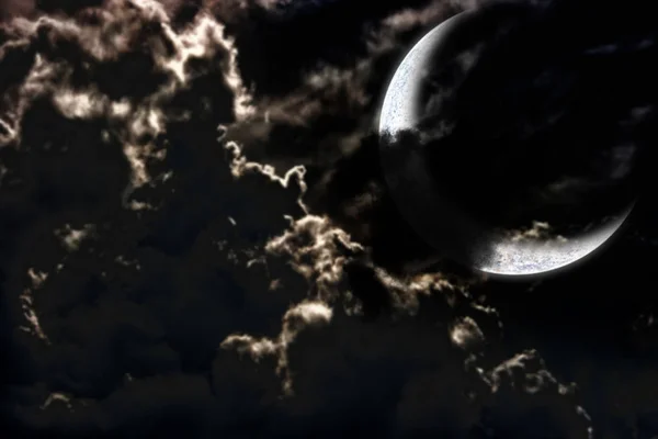 Luna detrás de la nube oscura — Foto de Stock