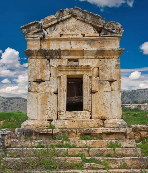 Ruínas da cidade antiga, Hierápolis perto de Pamukkale, Turquia — Fotografia de Stock