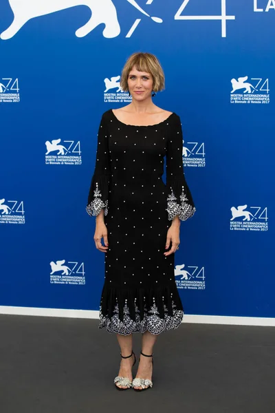 Kristen Wiig Downsizing Photocall Венеційський Кінофестиваль Італії Серпня 2017 Року — стокове фото