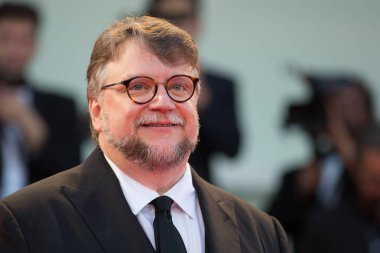 Guillermo del Toro, 31 Ağustos 2017 'de İtalya' da düzenlenen 74. Venedik Film Festivali 'nde Suyun Şekli' nde