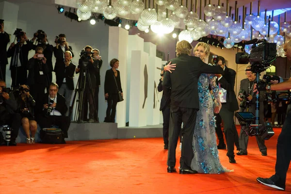 2017 Jane Fonda Robert Redford Our Souls Nigh Premiere 74Th — 스톡 사진