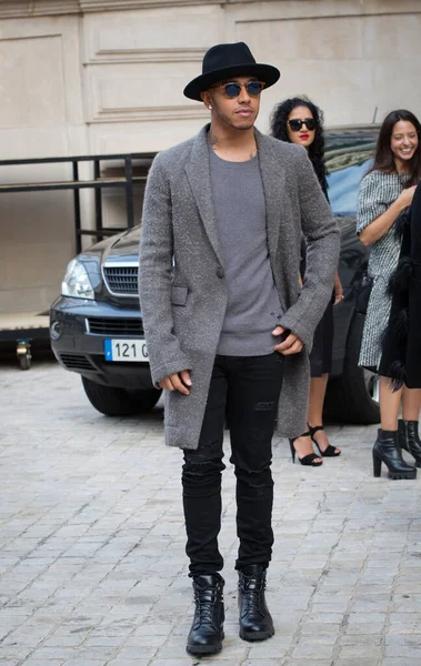 Lewis Hamilton Deltar Stella Mccartney Show Paris Fashion Week 2016 — Stockfoto