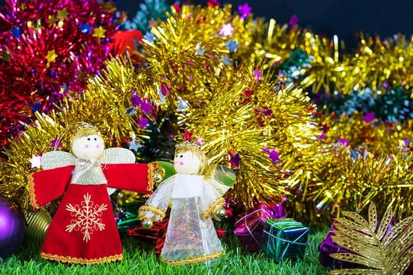 Frohe Weihnachten Und Ein Gutes Neues Jahr Weihnachtsdekoration Und Puppe — Stockfoto