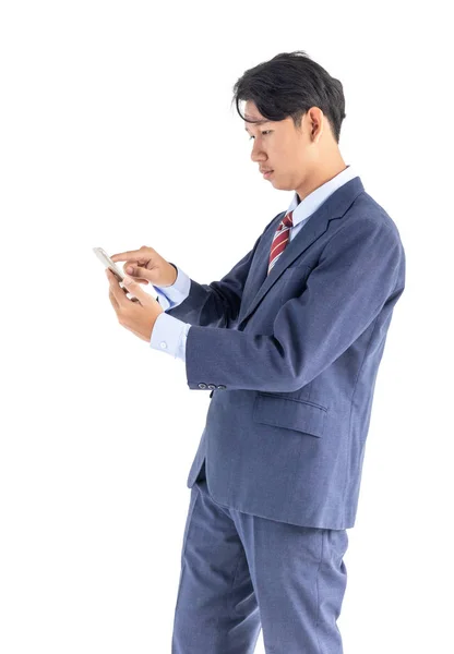 Joven Asiático Negocios Hombres Retrato Celebración Teléfono Traje Sobre Blanco —  Fotos de Stock