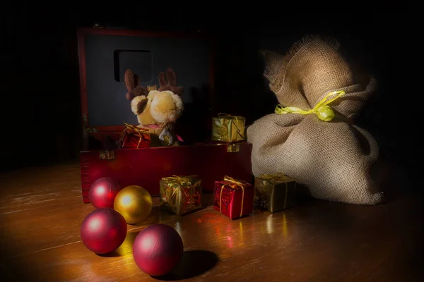 Рождественская Композиция Шариками Рождественскими Пакетами — стоковое фото