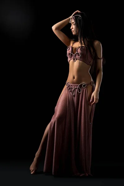 Sensual lady in oriental apparel — Stock Photo, Image