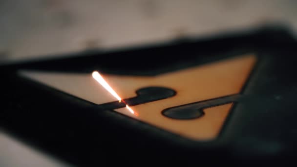 Вид робочого інструменту для гравіювання лазерів — стокове відео