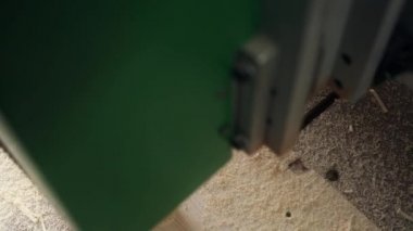 Çalışan ahşap değirmen aracı video