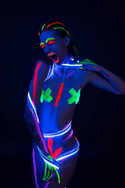 Girl with ultraviolet color pattern bodyart shot — Stock Photo, Image