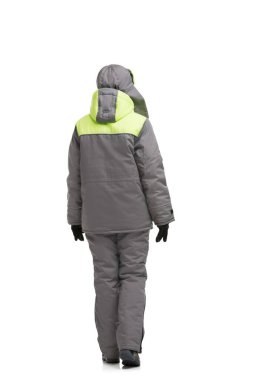 İş kıyafetleri ve dikiz aynasındaki kadın.