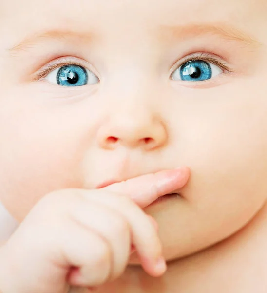 Adorable baby girl — Stock Photo, Image