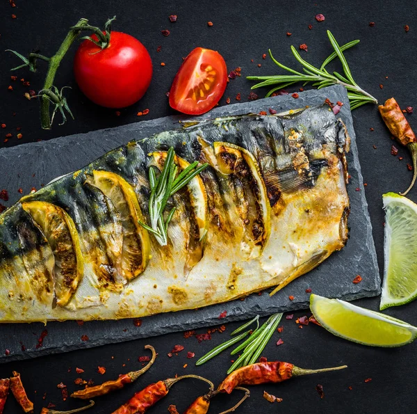 Grilled mackrel fillets — Stock Photo, Image