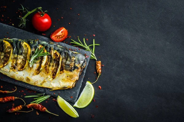 Grilled mackrel fillets — Stock Photo, Image