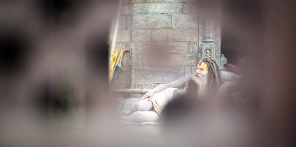 Садху рядом с городом Катманду, Непал
