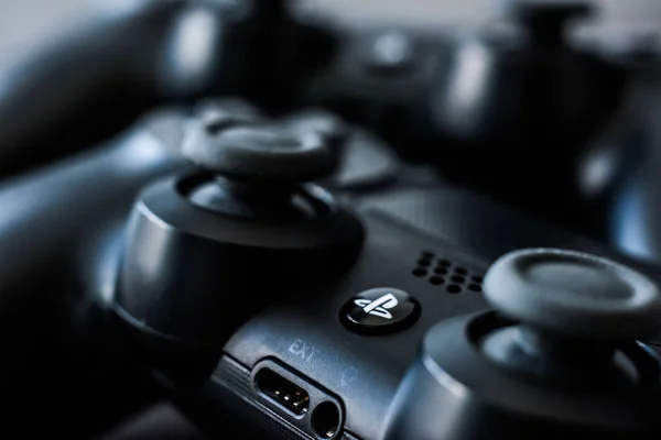 Kontroler do gier Playstation gry wideo — Zdjęcie stockowe