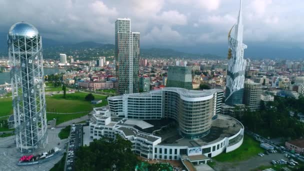 Panoráma města Batumi moderní architektury — Stock video