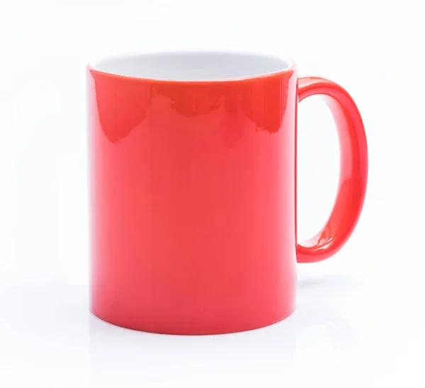 Taza roja sobre blanco —  Fotos de Stock