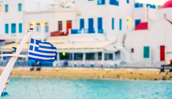 Greek flag on ship — Stock Photo, Image