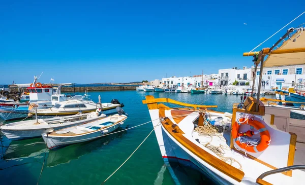 Fishing boats tied up at a dock in Naoussa port, Greece — Stock Photo, Image