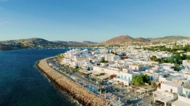 Paros Adası'nda hava manzara