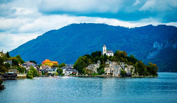 Kaplica na górze w Austrii — Zdjęcie stockowe