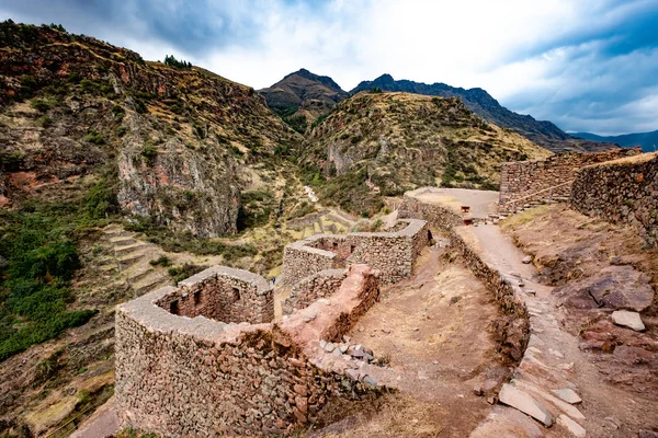Paisaje Pisac montañoso en Perú — Foto de Stock