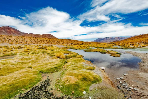 Paisaje montañoso boliviano —  Fotos de Stock