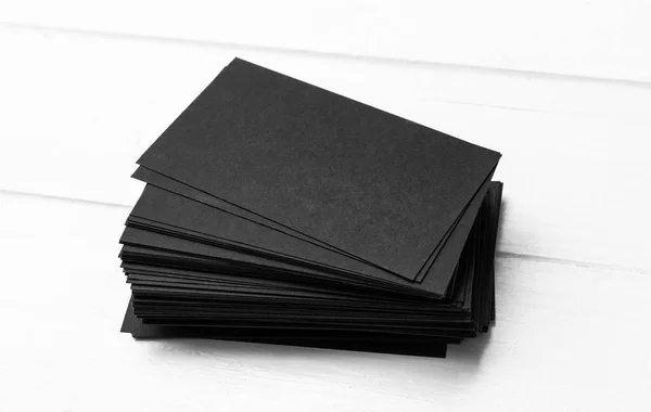Blank svart visitkort stack för din design — Stockfoto