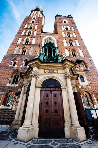 Architectuur in oude torens in Krakau, Polen — Stockfoto
