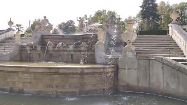 Belle fontaine à Krumlov — Video