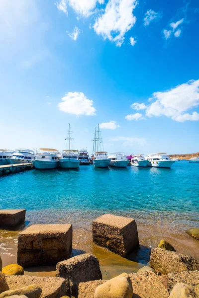 View on harbor with white ships — Stock Photo, Image