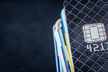 Kredi kartları yığını