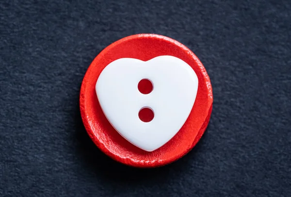 Heart shaped sewing button — Stock Photo, Image