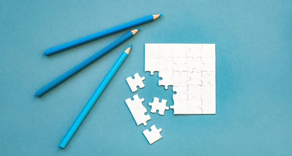 Petit puzzle carré blanc — Photo